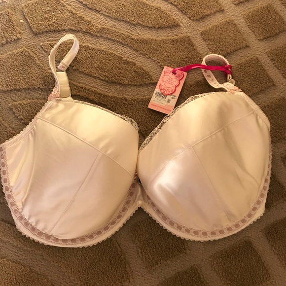 Beatrice Tutti Rouge Bra 38FF - Picture 2 of 3